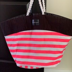 Victoria Secret beach bag and Clinique tote